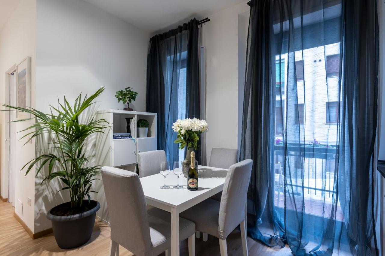 Suite 1,2 Porta Milano Centro Parking Free Exteriör bild
